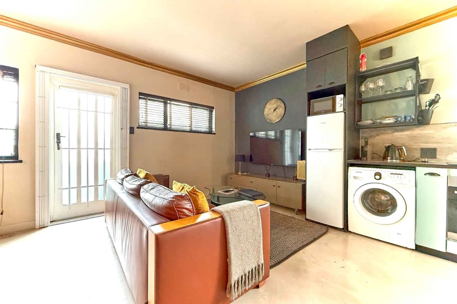 0 Bedroom Property for Sale in Sea Point Western Cape